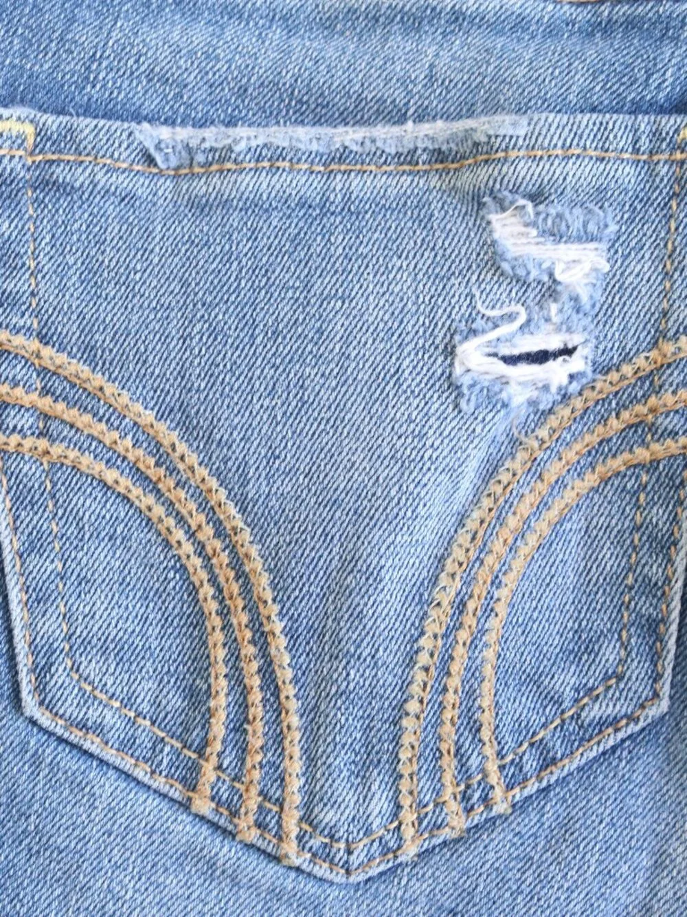 Hollister | Distressed Denim Bermuda Cutoff Long Jean Shorts Jorts Size 0R 24x33